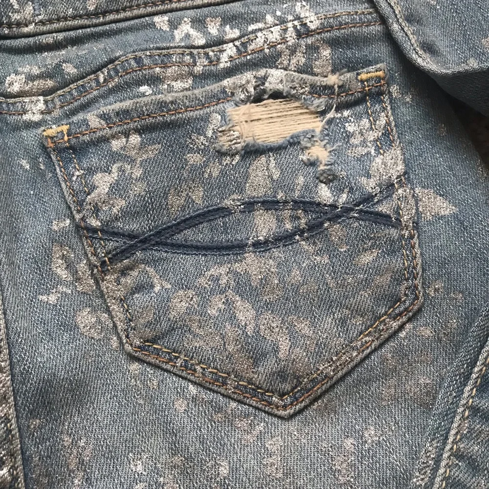 Abercrombie kids jeans‎ 💗 Host pick💗